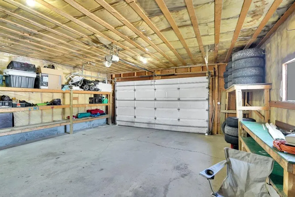 39 Ventura Road NE