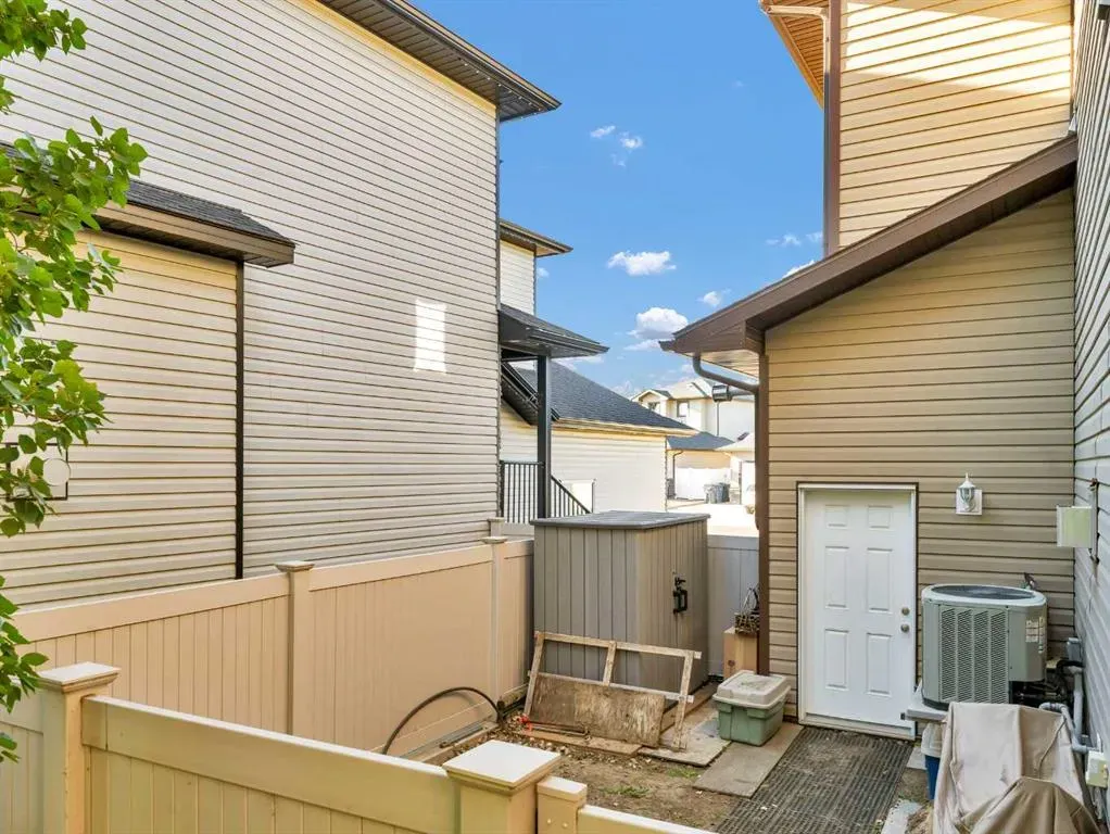 351 Stratton Road SE