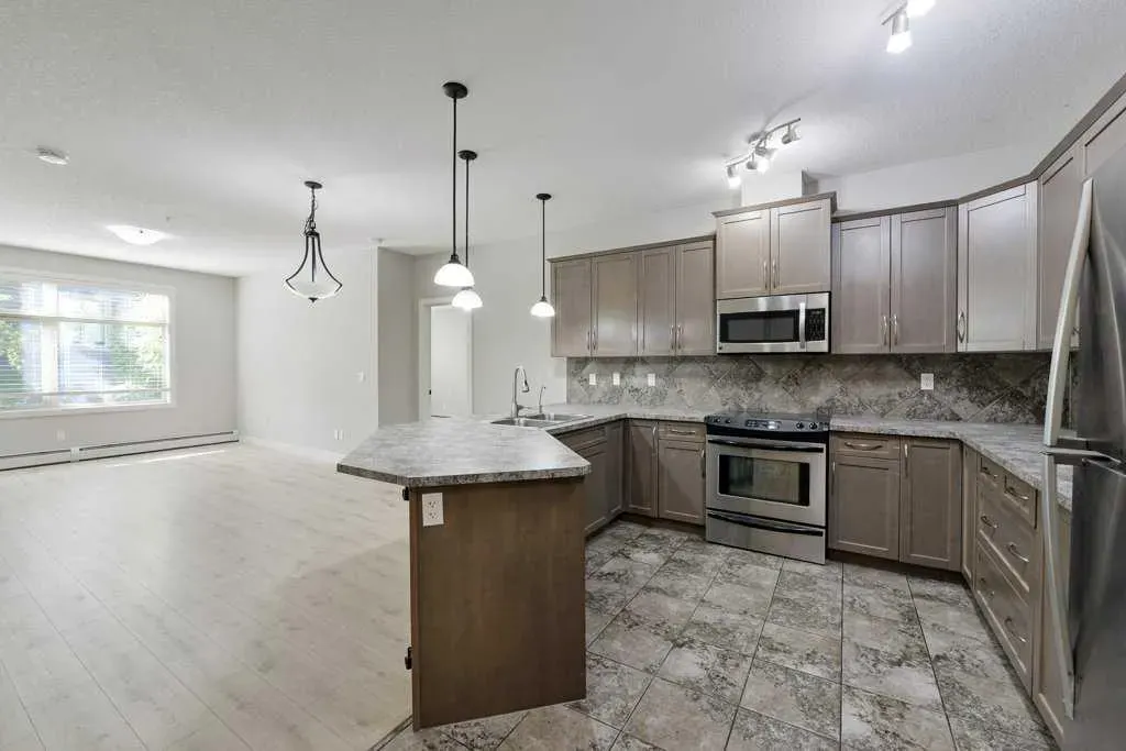 35 ASPENMONT Heights SW, #235
