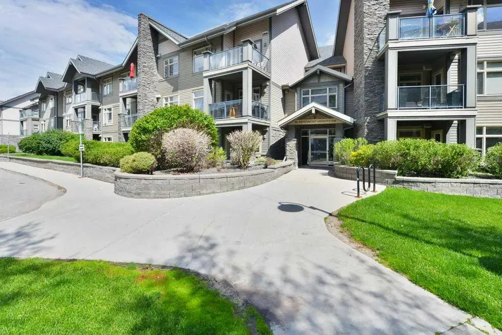 35 ASPENMONT Heights SW, #235