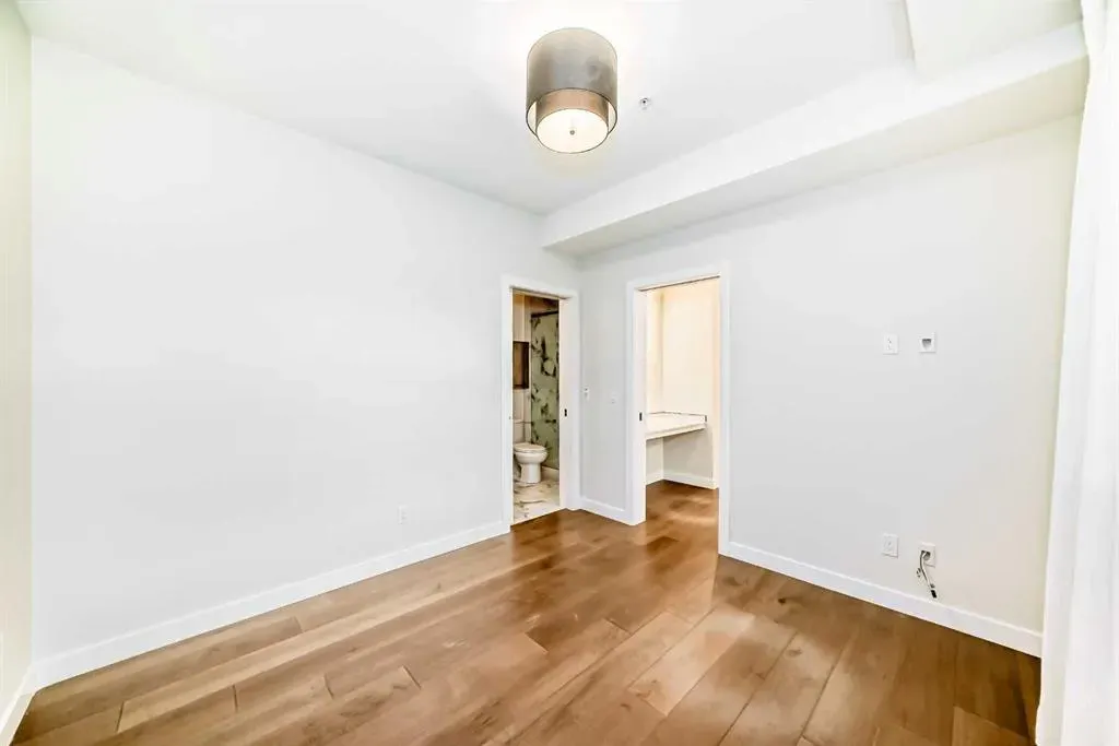 2702 17 Avenue SW, #113