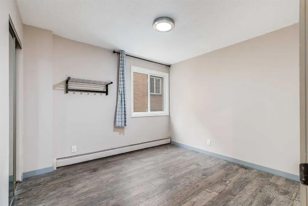 507 57 Avenue SW, #208