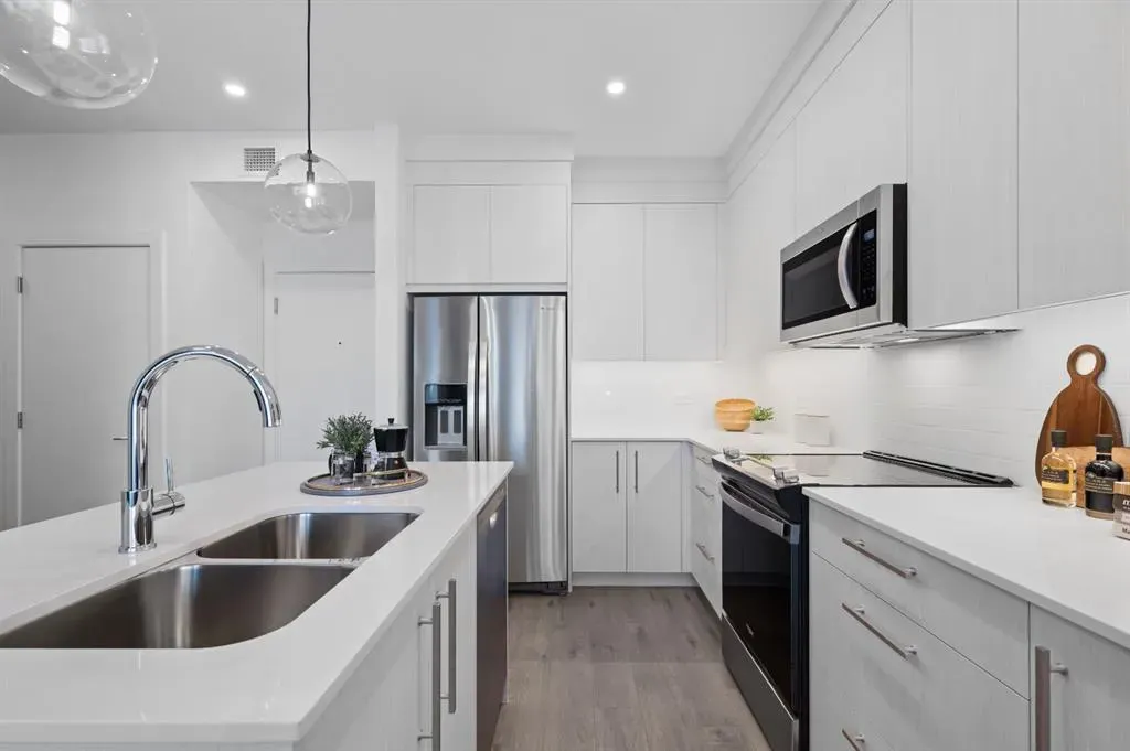 6 Merganser Drive W, #1318