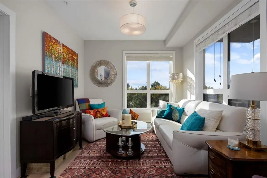 383 Smith Street NW, #315