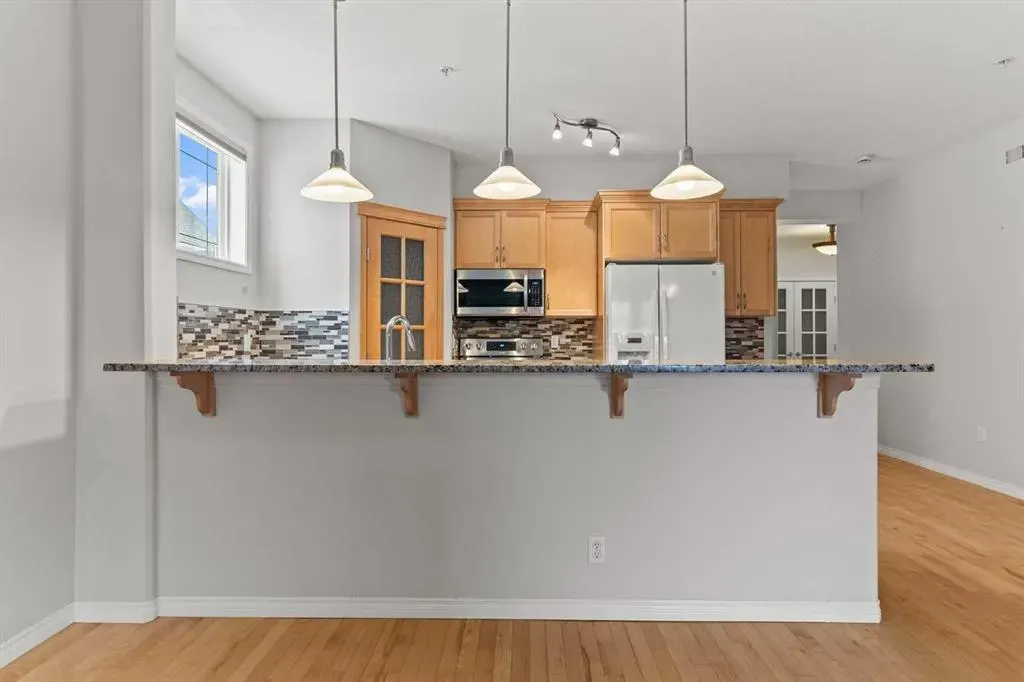 30 Sierra Morena Landing SW, #242
