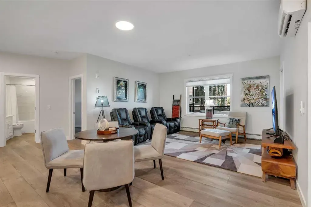 125 Wolf Hollow Crescent SE, #112