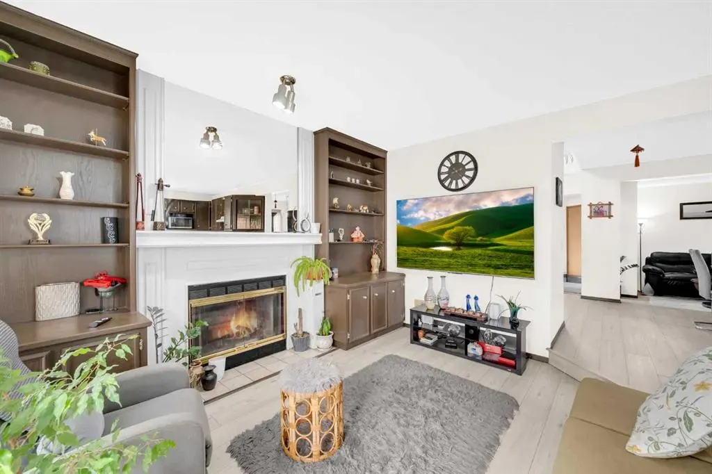 4 Fallingworth Bay NE