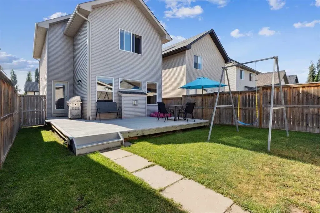 46 Cranberry Close SE