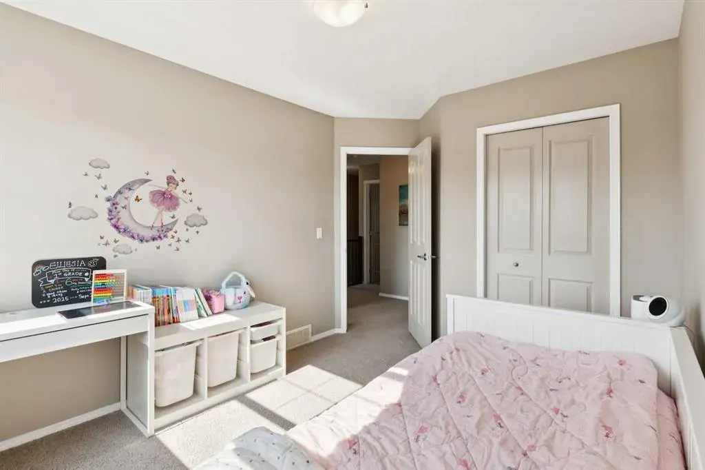 46 Cranberry Close SE