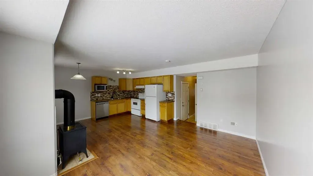 10150 121 Avenue, #219