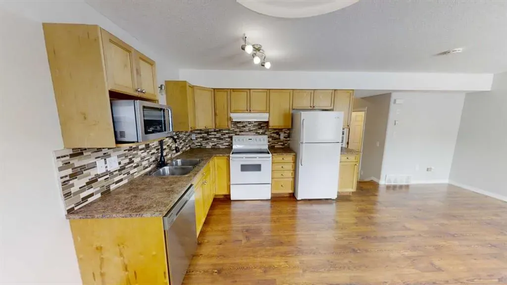 10150 121 Avenue, #219