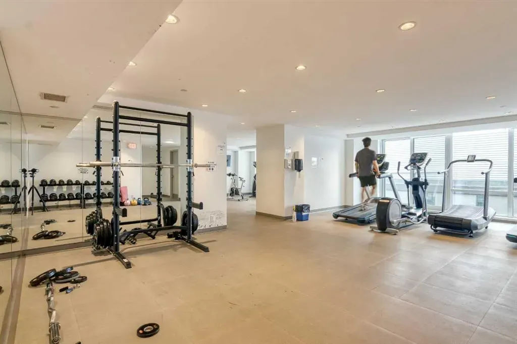 615 6 Avenue SE, #1610