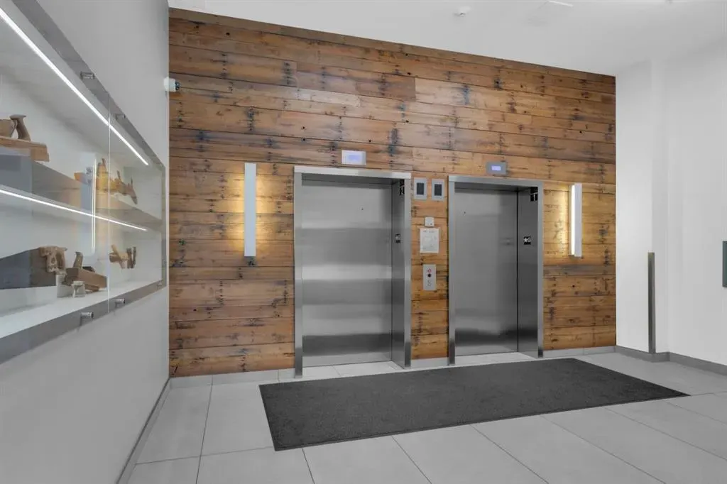 301 10 Street NW, #211