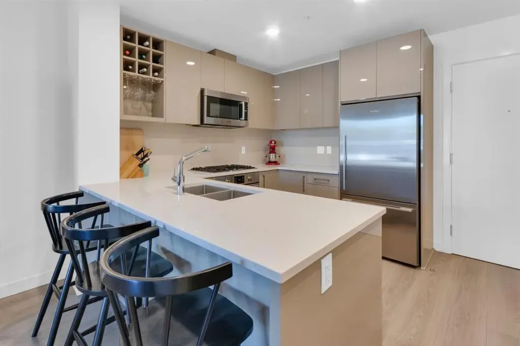 301 10 Street NW, #211