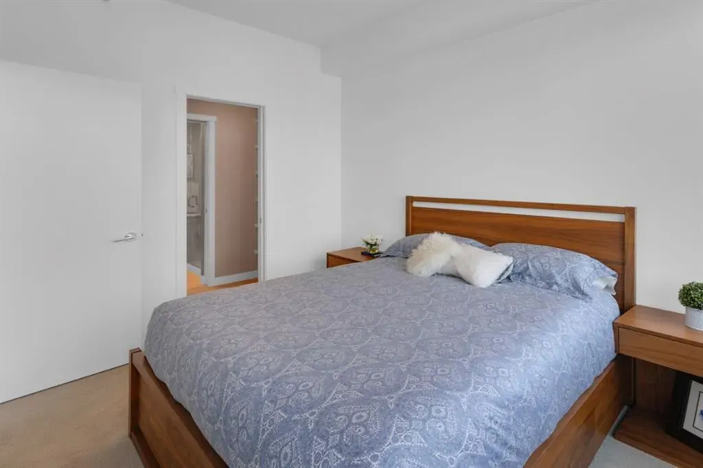 301 10 Street NW, #211