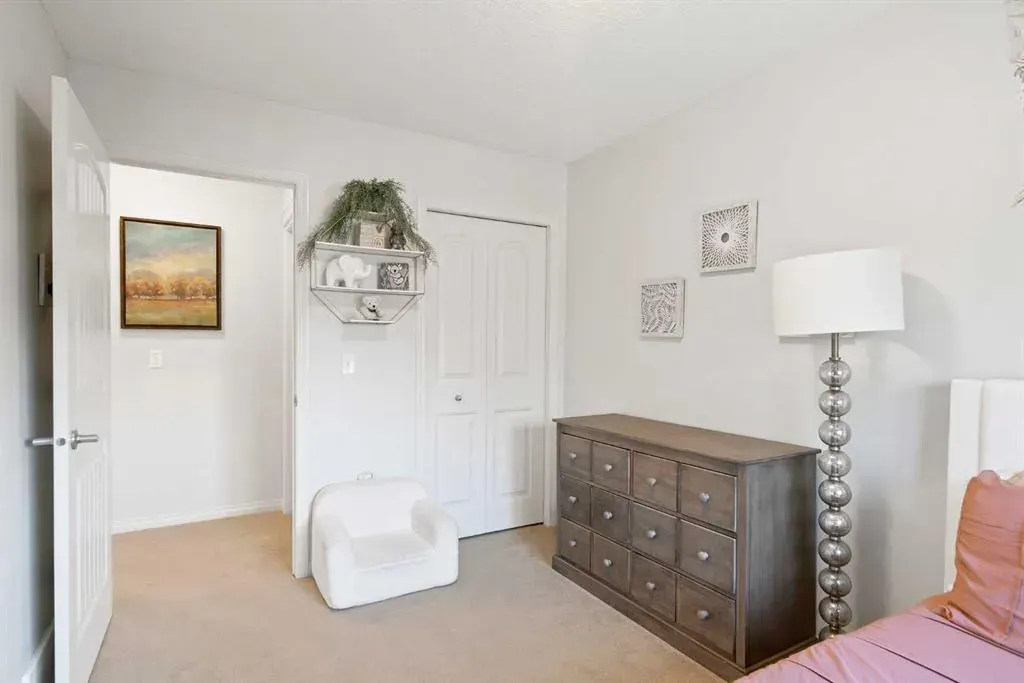134 Chaparral Valley Gardens SE