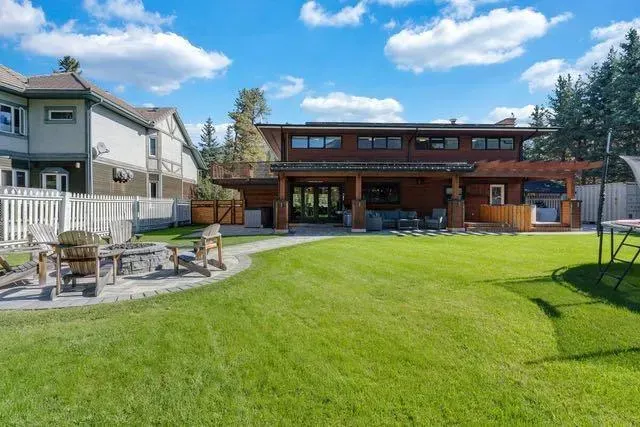 115 Spray Avenue