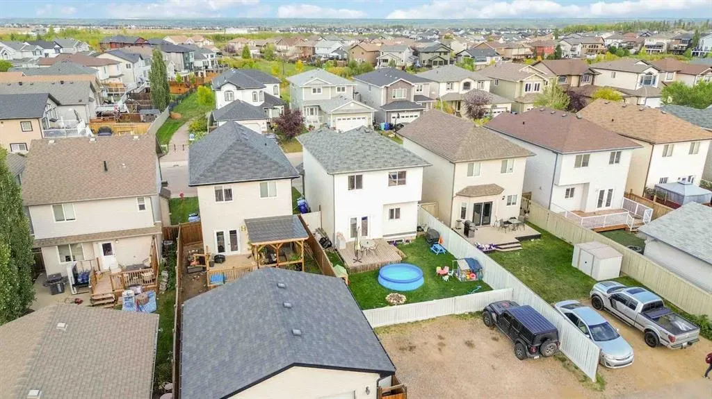 172 Fireweed Crescent