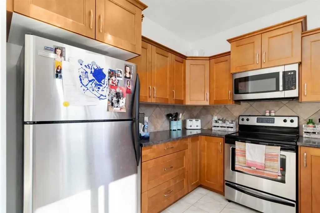 172 Fireweed Crescent