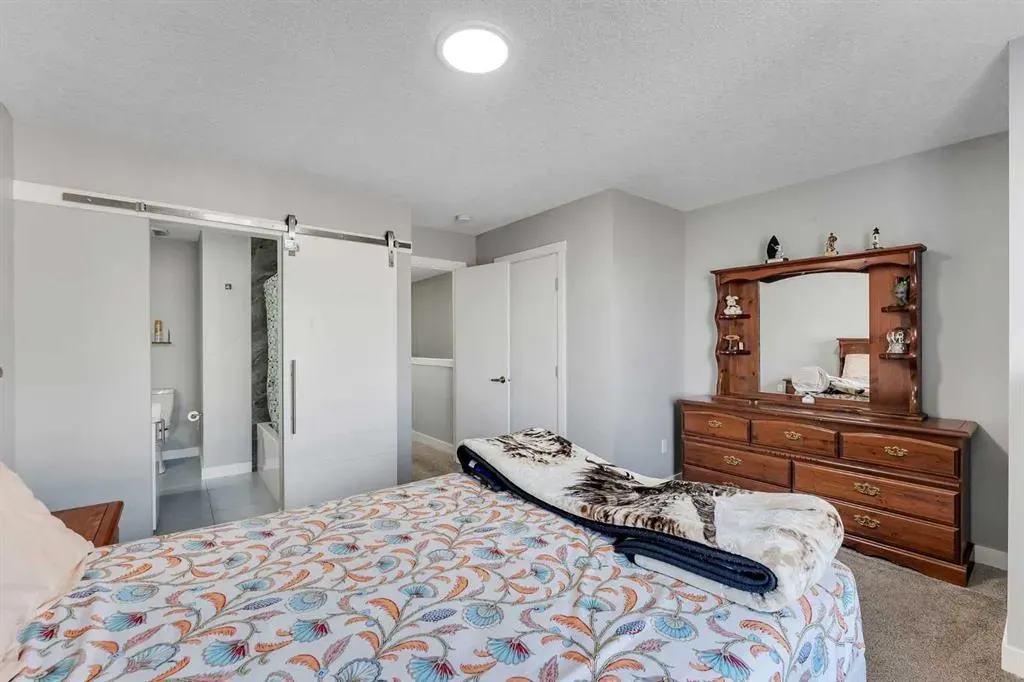 95 Skyview Close NE, #714