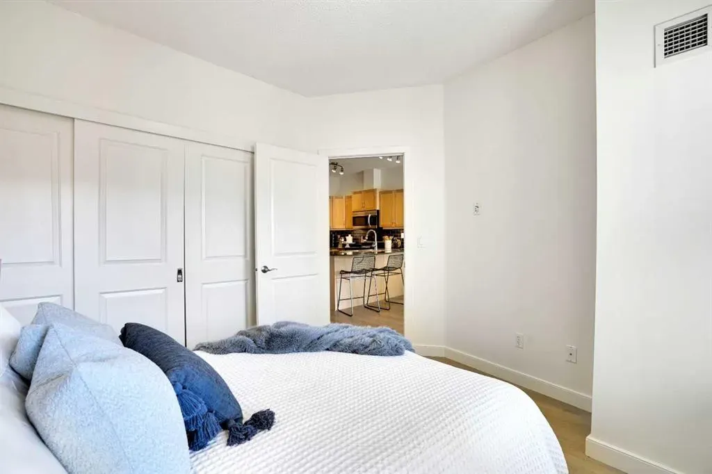 11811 Lake Fraser Drive SE, #3305
