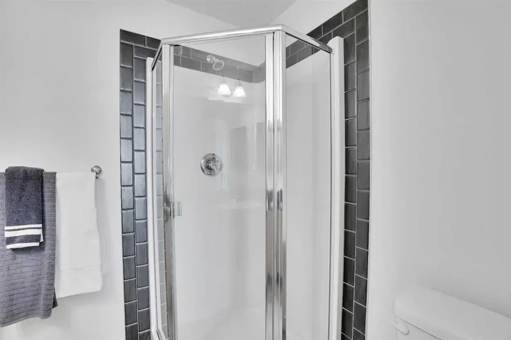 11811 Lake Fraser Drive SE, #3305