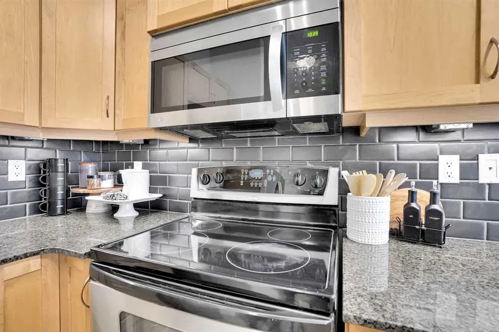 11811 Lake Fraser Drive SE, #3305