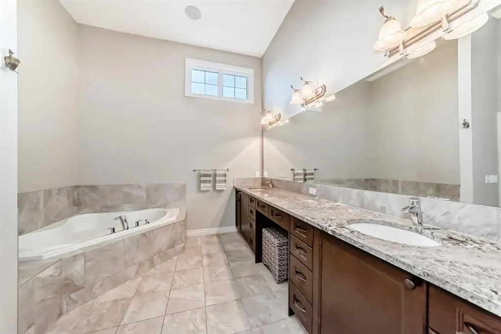 95 Marquis Crescent SE