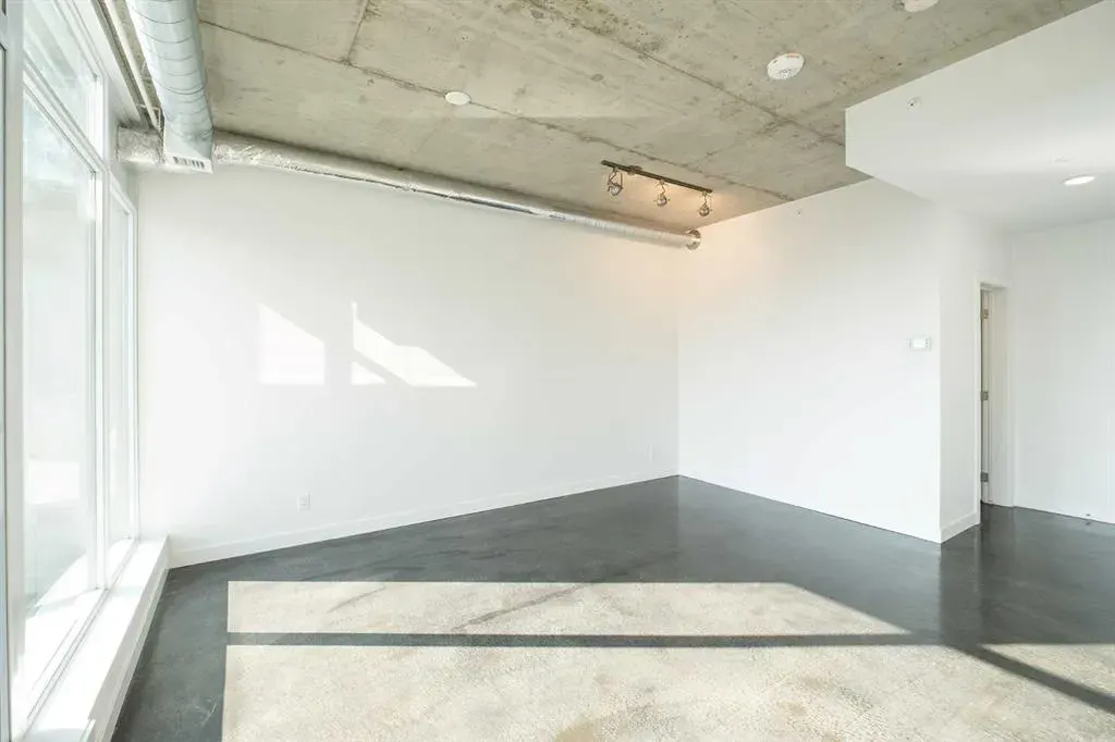 1319 14 Avenue SW, #1010