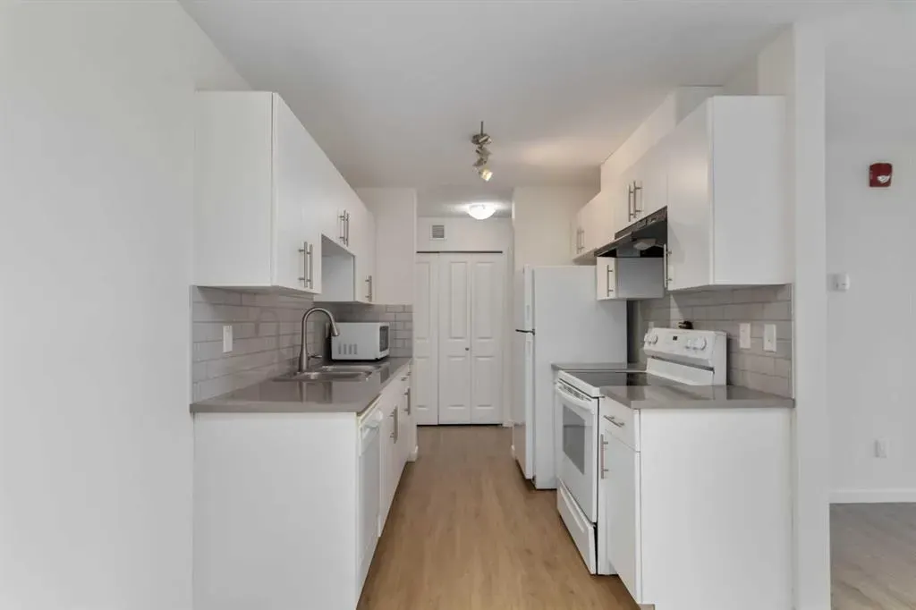 201 Abasand Drive, #1234