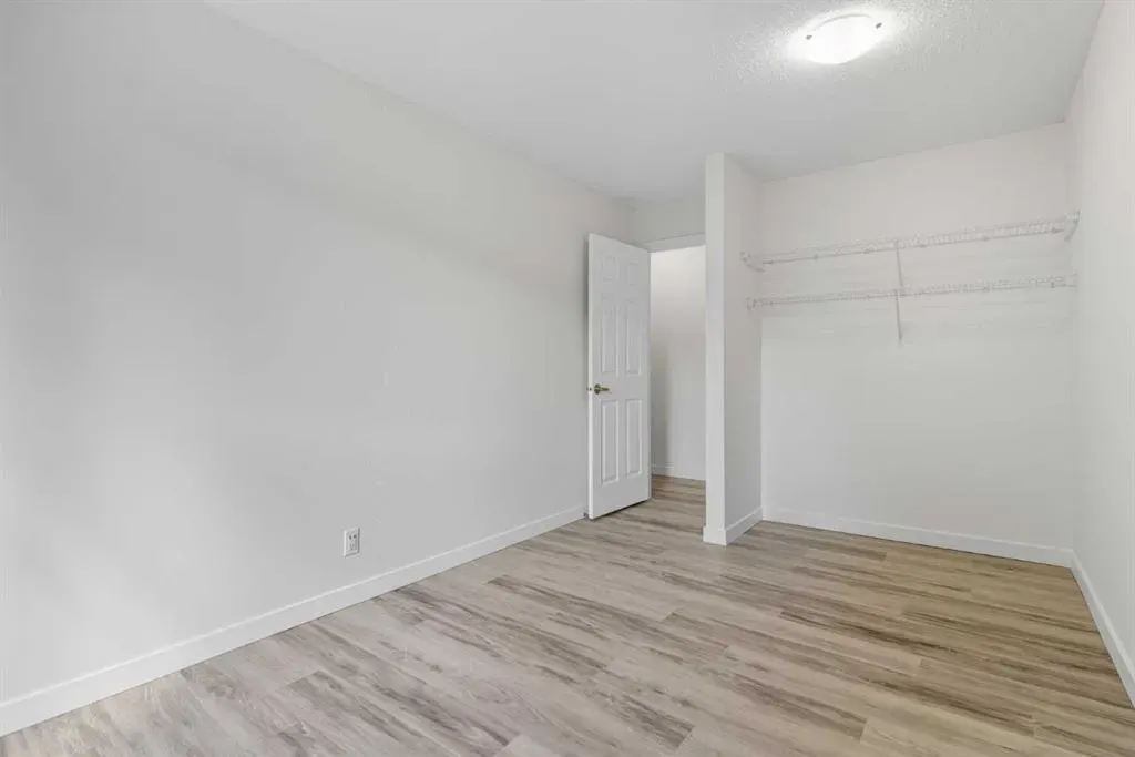 5601 Dalton Drive NW, #302A