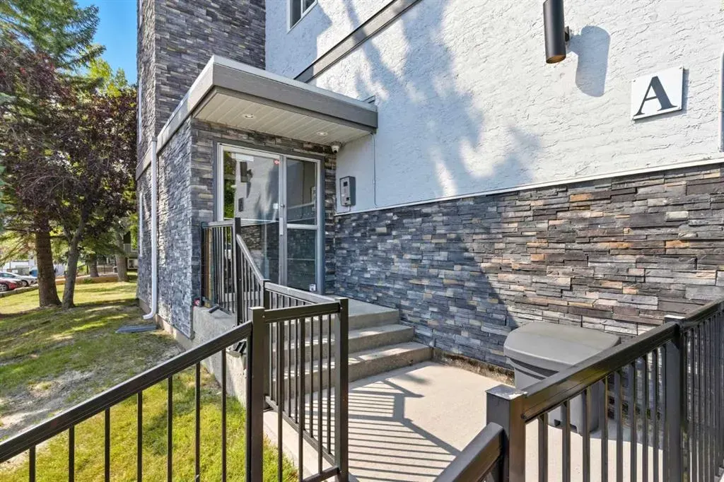 5601 Dalton Drive NW, #302A