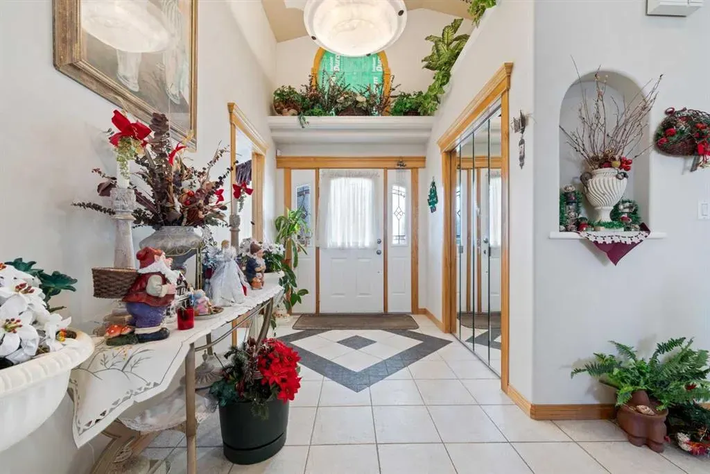 16 Arbour Estates View NW