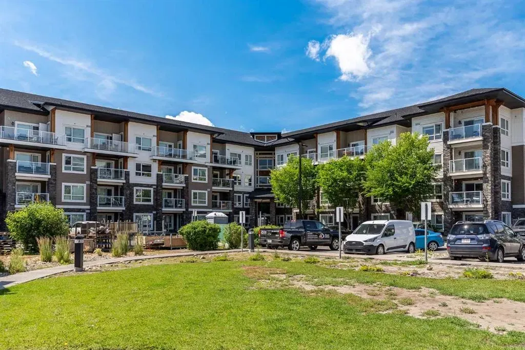 240 Skyview Ranch Road NE, #4311