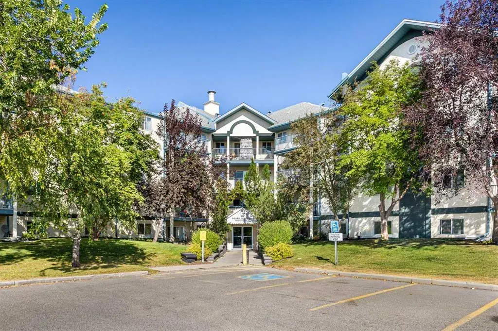 10 Dover Point SE, #309