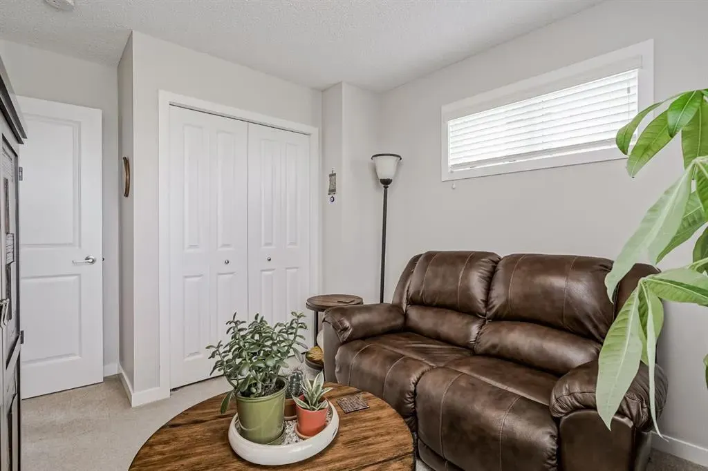 29 Nolancrest Gate NW