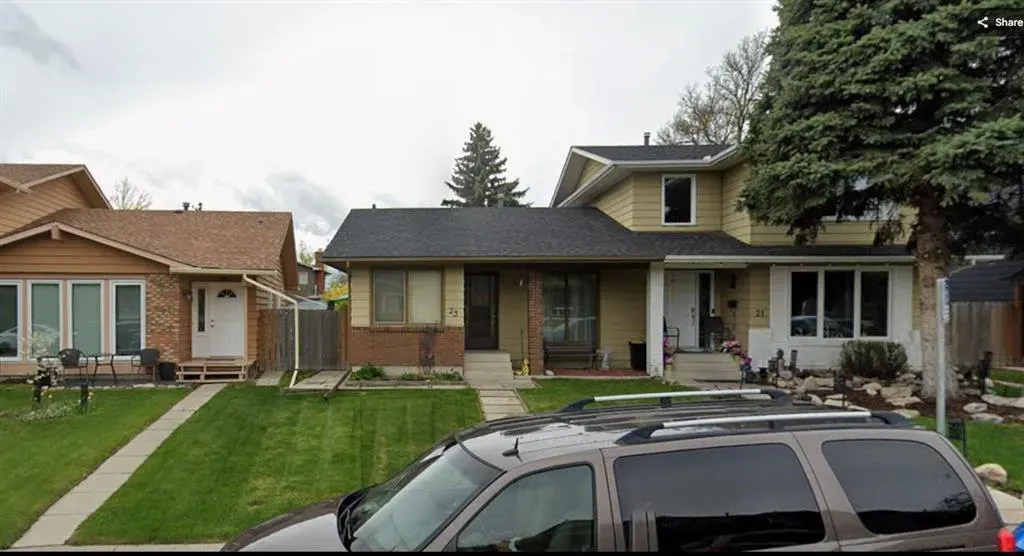 23 Sunhurst Crescent SE