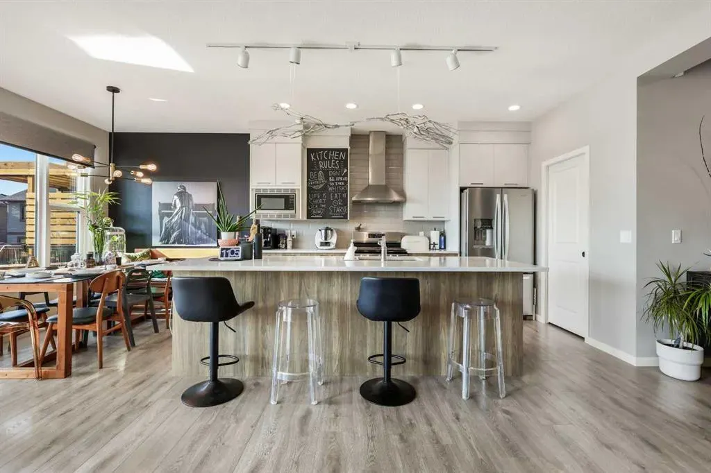 48 Seton Rise SE
