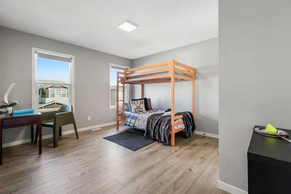 48 Seton Rise SE