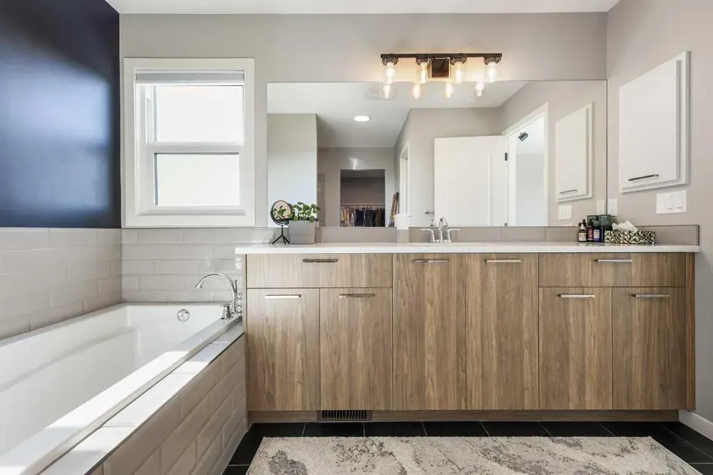 48 Seton Rise SE