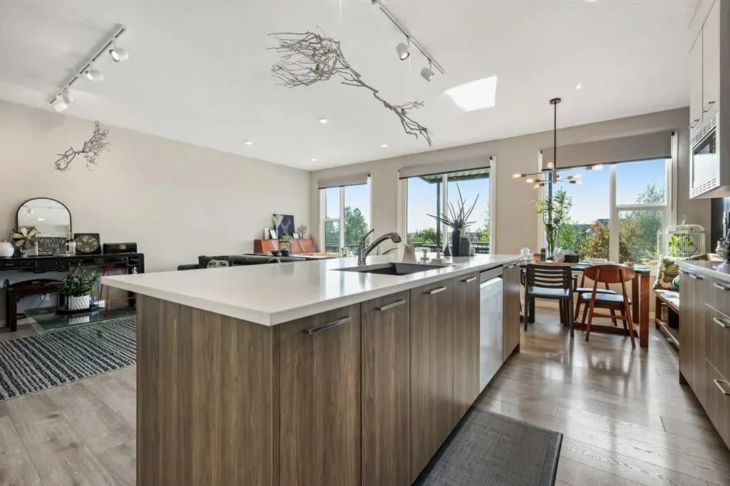48 Seton Rise SE