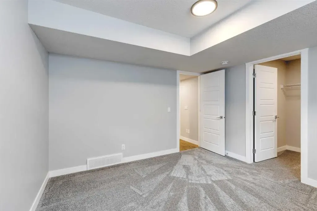 967 Legacy Circle SE