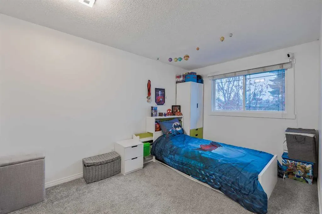 124 Whiteside Crescent NE