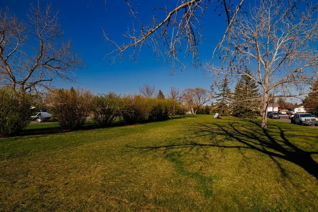 124 Whiteside Crescent NE