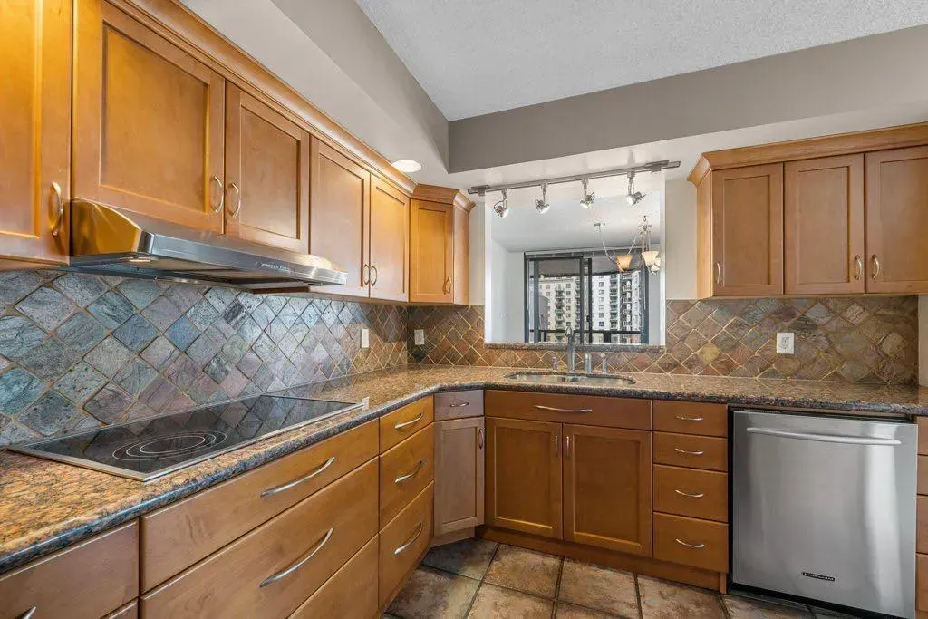 1100 8 Avenue SW, #1207