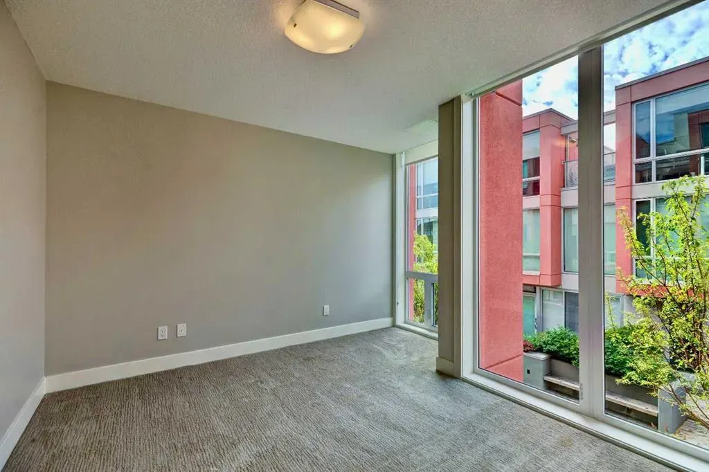 2717 17 Street SW, #204