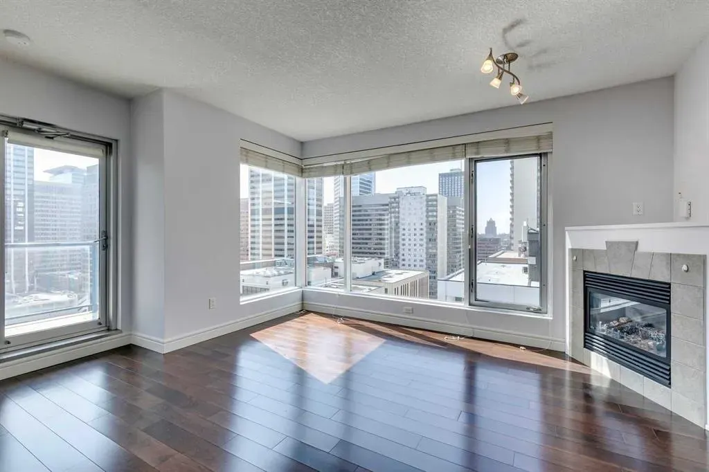 910 5 Avenue SW, #1706