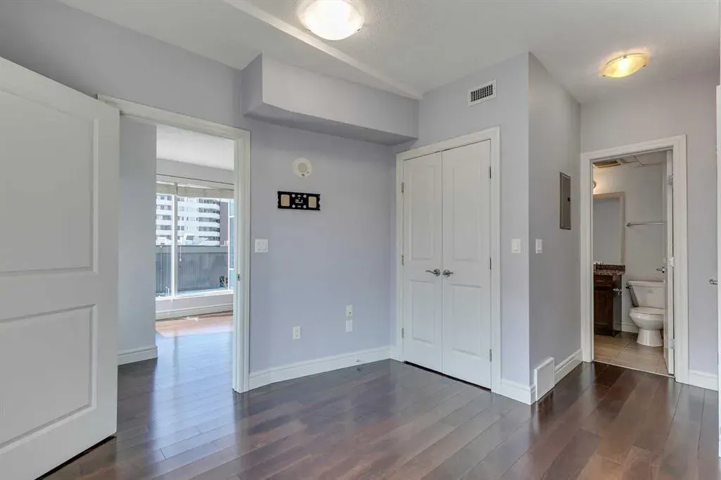 910 5 Avenue SW, #1706