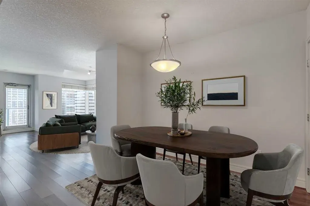 910 5 Avenue SW, #1706