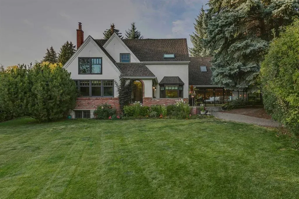 2409 Carleton Street SW